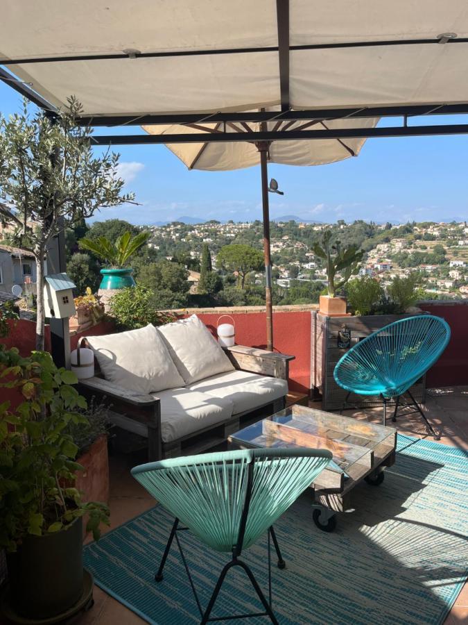 Bed & Breakfast Les Hauts De Cagnes Vue Mer Et Montagne Daire Dış mekan fotoğraf